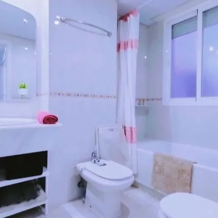 Апартаменти Junto Al Mar Piscinas Jardines Wifi Марбелья