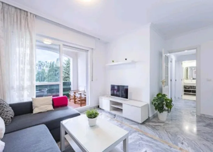 Junto Al Mar Piscinas Jardines Wifi