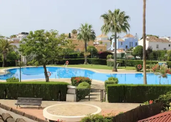 Junto Al Mar Piscinas Jardines Wifi Apartament