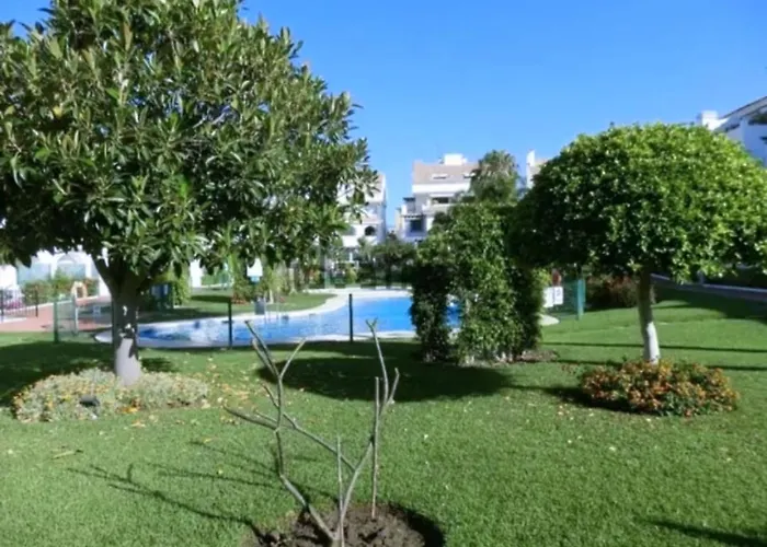 Junto Al Mar Piscinas Jardines Wifi Marbella