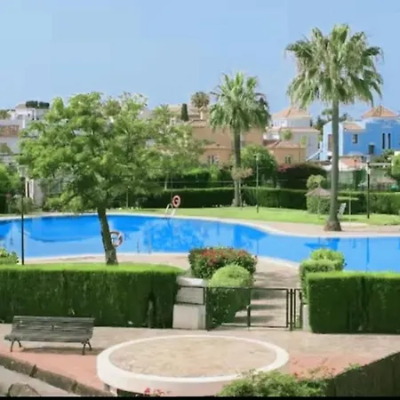 Junto Al Mar Piscinas Jardines Wifi *