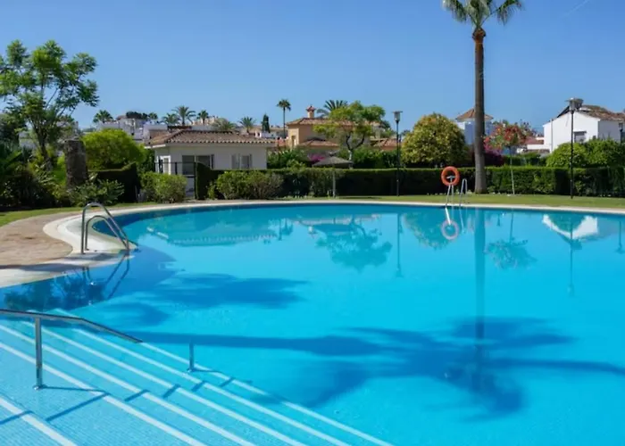 Appartement Junto Al Mar Piscinas Jardines Wifi Marbella